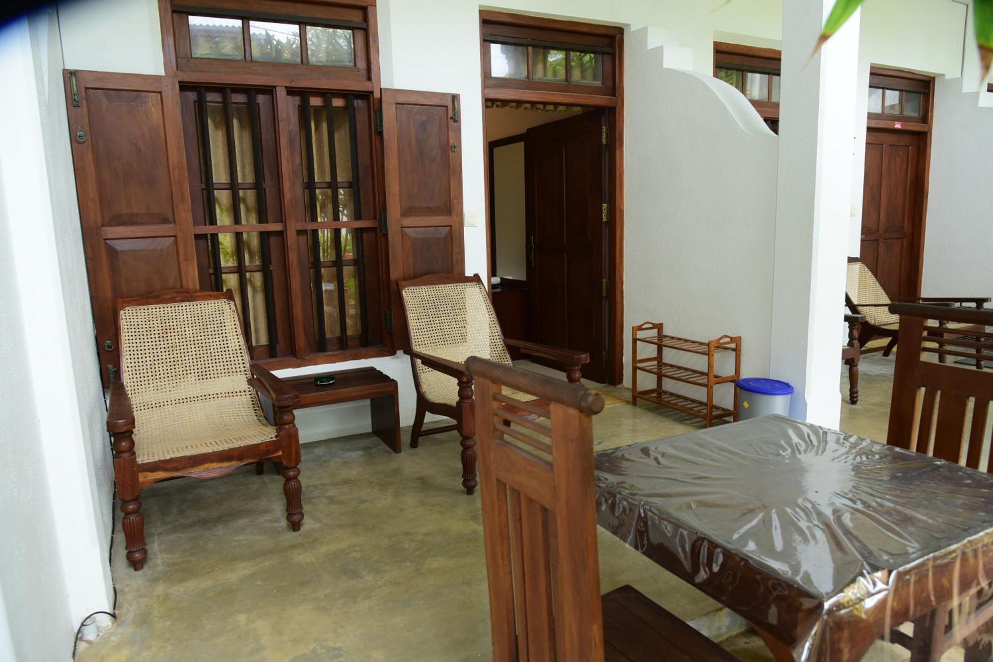 Hotel Tranquil à Hikkaduwa Extérieur photo